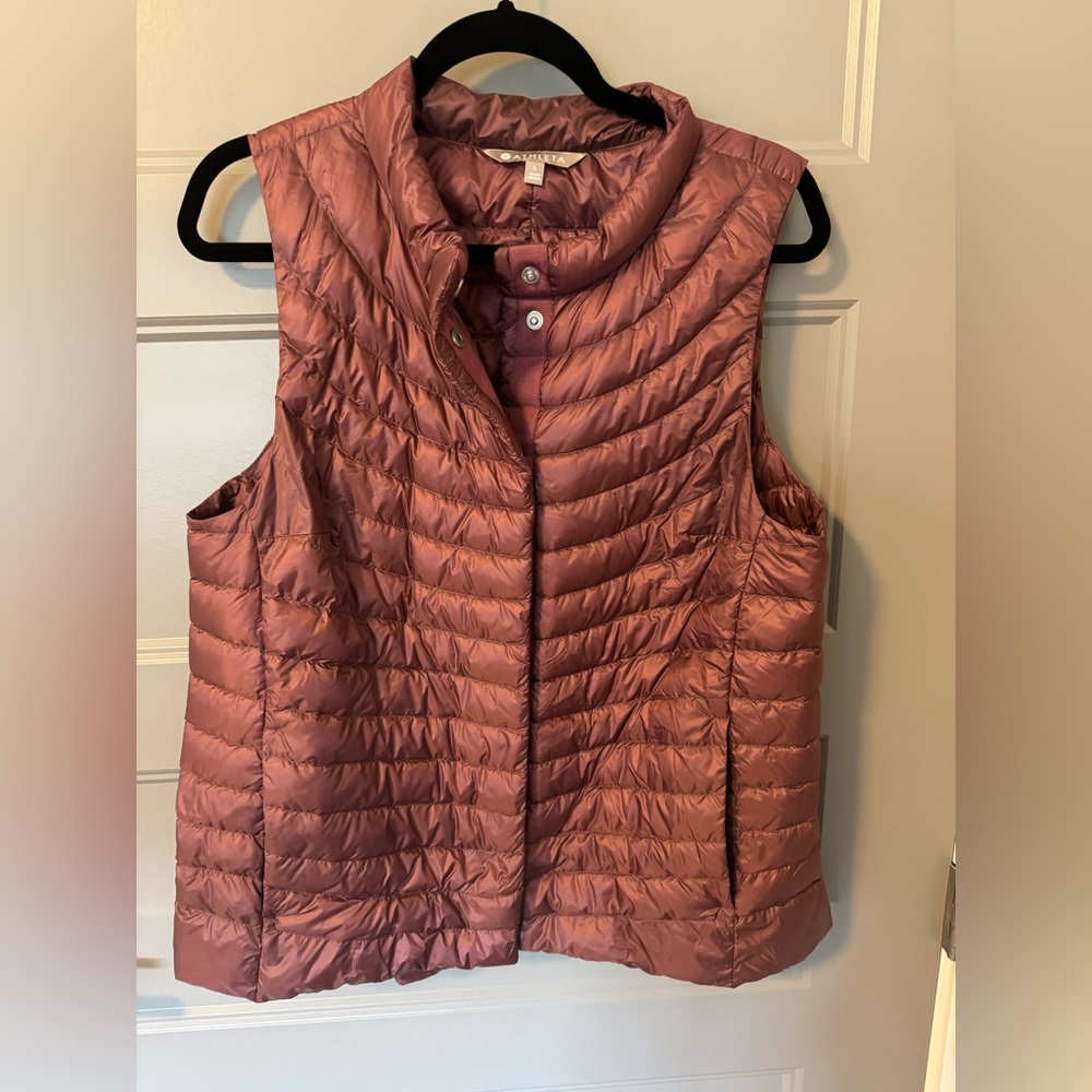 Athleta Down Puffer Vest size L